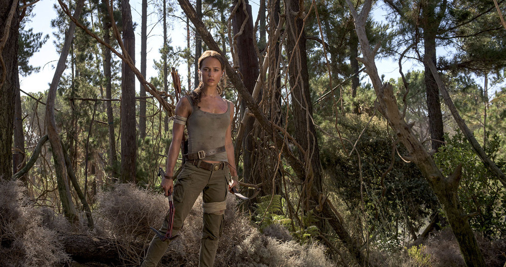  To już 6 kwietnia! Nowa Lara Croft - Szwedka Alicia Vikander ("Ex-machina", "Dziewczyna z portretu") i nowy "Tomb Raider" za tydzień pojawią się w kinach. Pełna śmiałości, zdecydowana, wytrzymała, honorowa, ale i skłonna do czułości twardzielka - oto współczesna Lara.