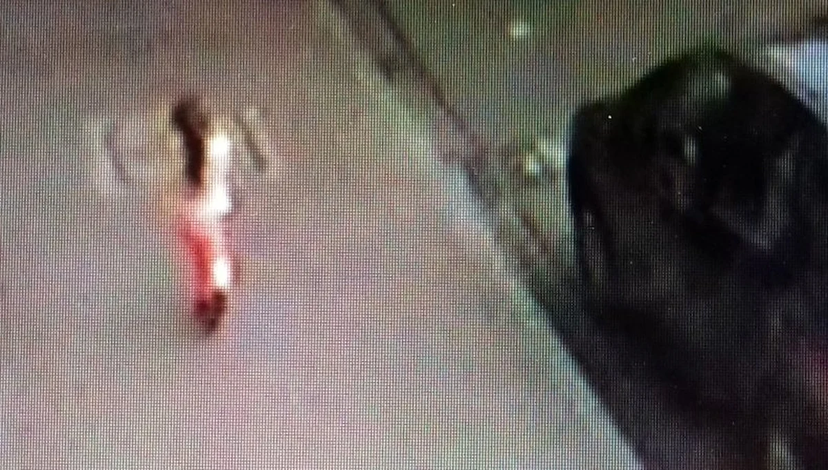 Zarzut narażenia dziecka na niebezpieczeństwo może zostać postawiony pijanej matce z Częstochowy. Kobieta była upojona alkoholem, że nawet nie zauważyła wyjścia swojego dziecka z mieszkania. Badanie alkomatem wykazało u kobiety prawie 4 promile alkoholu. 