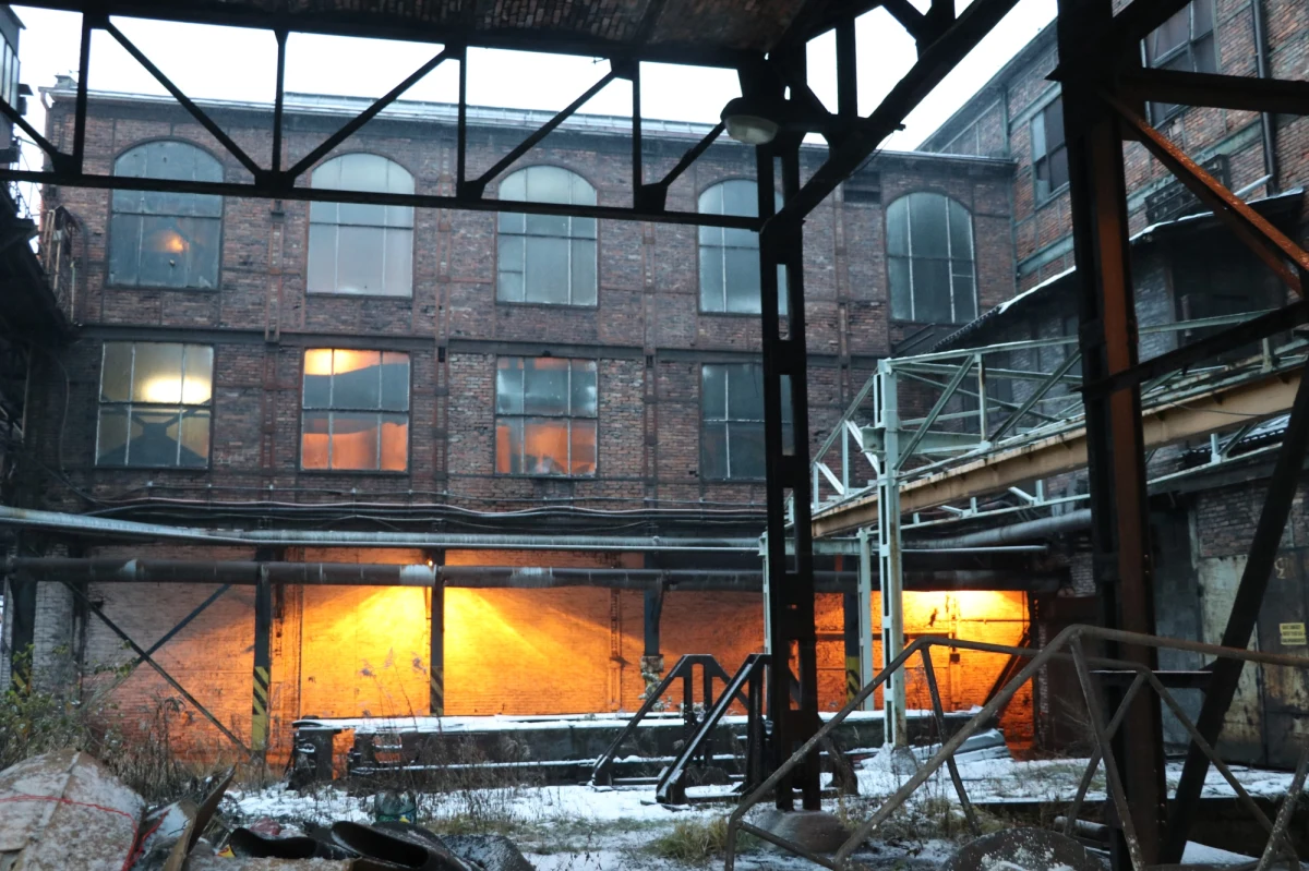 Prawie 200-letnia kopalnia Wieczorek w Katowicach przechodzi do historii. Polska Grupa Górnicza przekazała majątek zakładu Spółce Restrukturyzacji Kopalń. To oznacza stopniową likwidację.