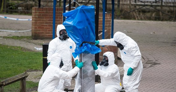 Szef należącego do brytyjskiego rządu laboratorium w Porton Down, Gary Aitkenhead powiedział w rozmowie z telewizją Sky News, że naukowcy nie byli w stanie zidentyfikować źródła pochodzenia środka nowiczok użytego do zamachu na Siergieja Skripala.