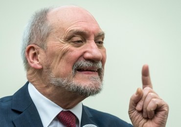 Macierewicz ws. weta prezydenta: Można się zastanowić, czy nie wrócił on do formuły "grubej kreski"