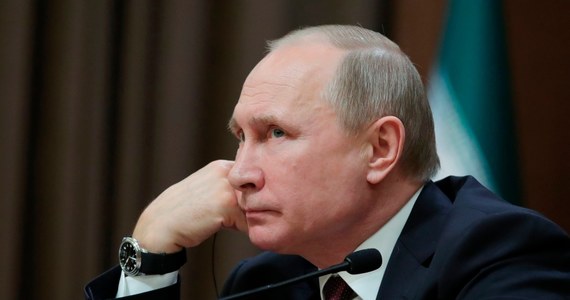 Prezydent Rosji Władimir Putin w Ankarze wyraził nadzieję, że w sporze z Londynem w sprawie ataku na Siergieja Skripala i jego córkę Julię zwycięży zdrowy rozsądek. ​Pytany zaś o to, czy Rosja oczekuje przeprosin od Wielkiej Brytanii, odpowiedział: "Nie oczekujemy niczego takiego". 