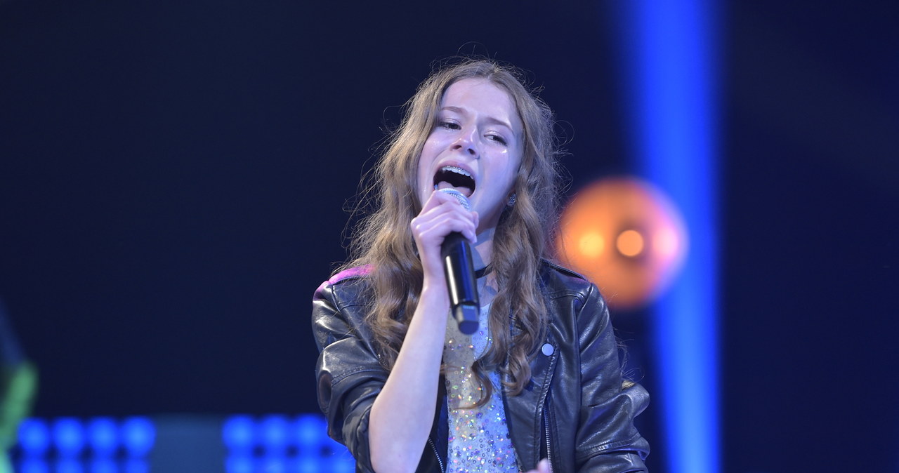 Poniżej możecie zobaczyć debiutancki teledysk Roksany Węgiel, niespełna 13-letniej laureatki pierwszej polskiej edycji "The Voice Kids".