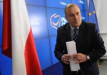 Schetyna: Pieniądze z nagród powinny zostać zwrócone Polakom, a nie Caritas