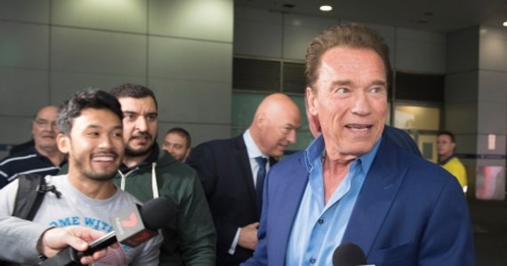 Były gwiazdor filmów akcji i były gubernator Kalifornii, 70-letni obecnie Arnold Schwarzenegger, opuścił szpital Cedar-Sinai Medical Center w Los Angeles. Kilka dni temu przeszedł operację wymiany sztucznej zastawki serca.