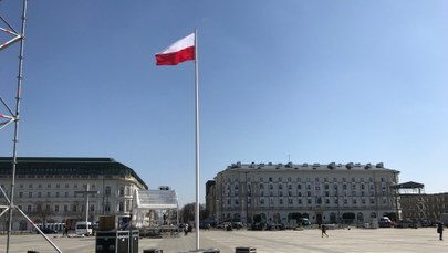 8. rocznica katastrofy smoleńskiej. Duże utrudnienia w Warszawie: Sprawdź listę!