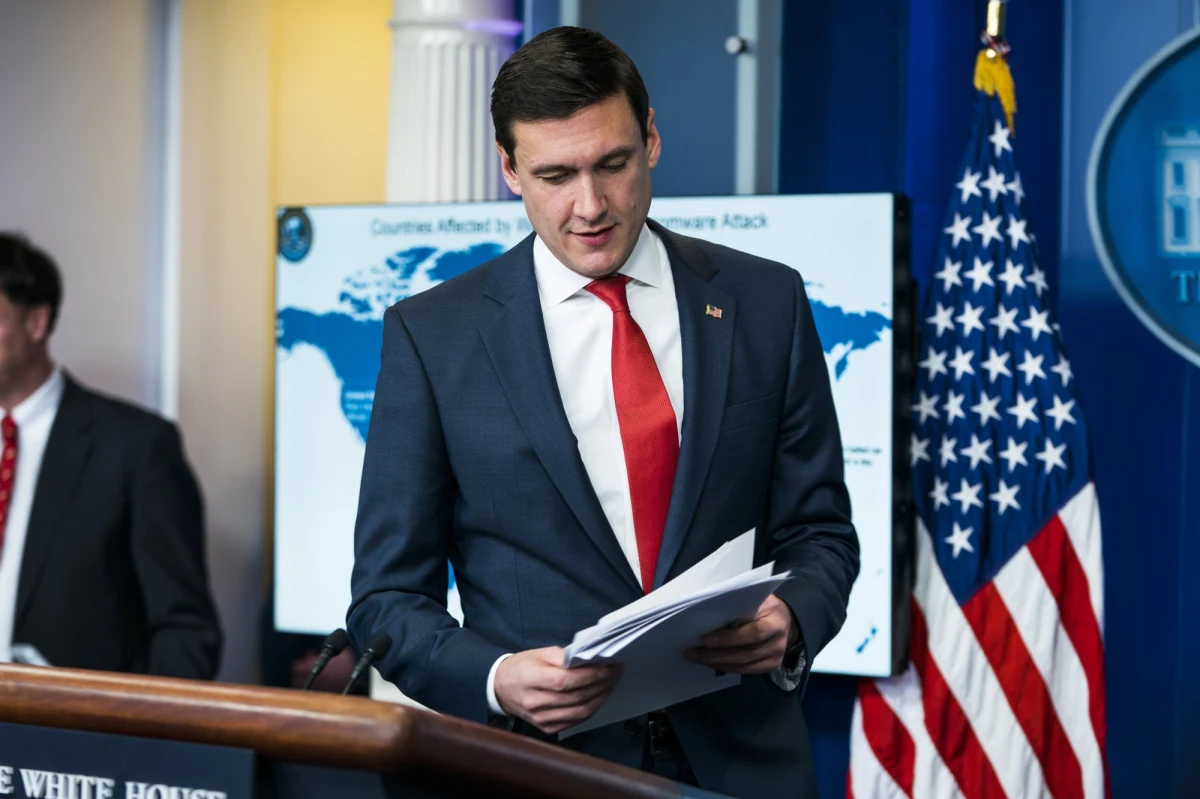 ​Doradca prezydenta USA Donalda Trumpa ds. bezpieczeństwa i antyterroryzmu Tom Bossert zrezygnował ze stanowiska - przekazała we wtorek rzeczniczka Białego Domu Sarah Sanders.