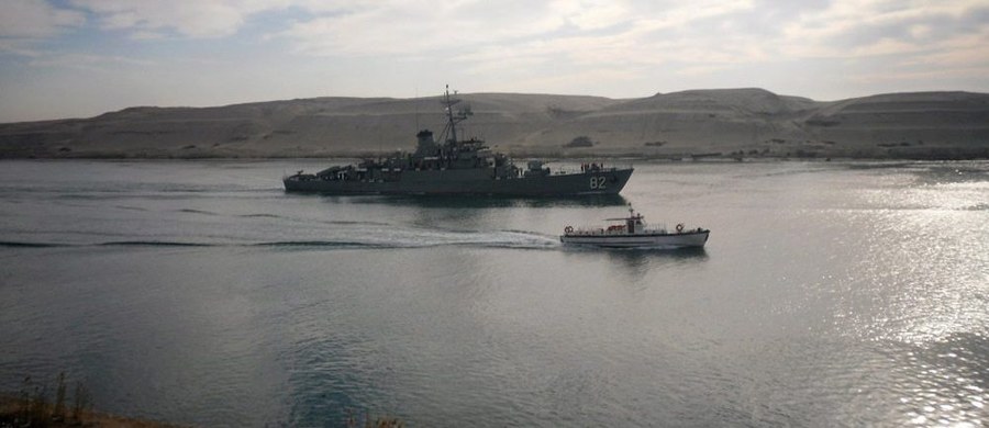 Rosyjskie okręty "dla własnego bezpieczeństwa" opuściły bazę morską w syryjskim porcie Tartus - poinformował szef komisji obrony izby niższej parlamentu Rosji Władimir Szamanow, cytowany przez agencję Interfax.