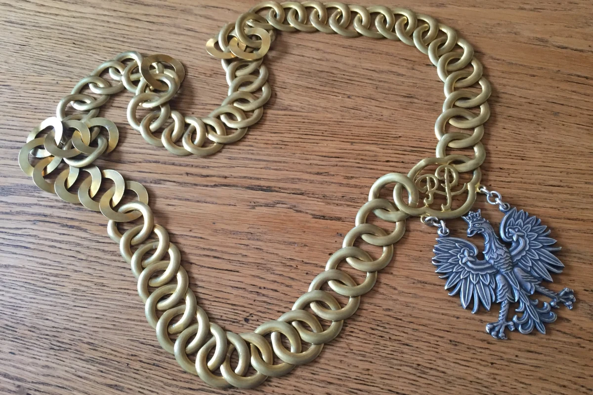 ​7 osób jest przesłuchiwanych w delegaturze prokuratury krajowej w Katowicach. Chodzi o wielomilionową niegospodarność w państwowej spółce. Sprawa związana jest z zakupem nieczynnej elektrociepłowni na Podkarpaciu. Przesłuchania trwają od wczoraj.