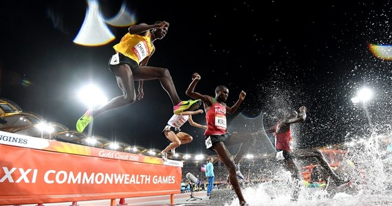 ​13 sportowców z Afryki opuściło potajemnie swoje reprezentacje podczas Igrzysk Wspólnoty Narodów (Commonwealth Games) odbywających się w australijskim Gold Coast. W tej grupie są po dwie osoby z Ugandy i Sierra Leone, jedna z Rwandy oraz osiem z Kamerunu.
