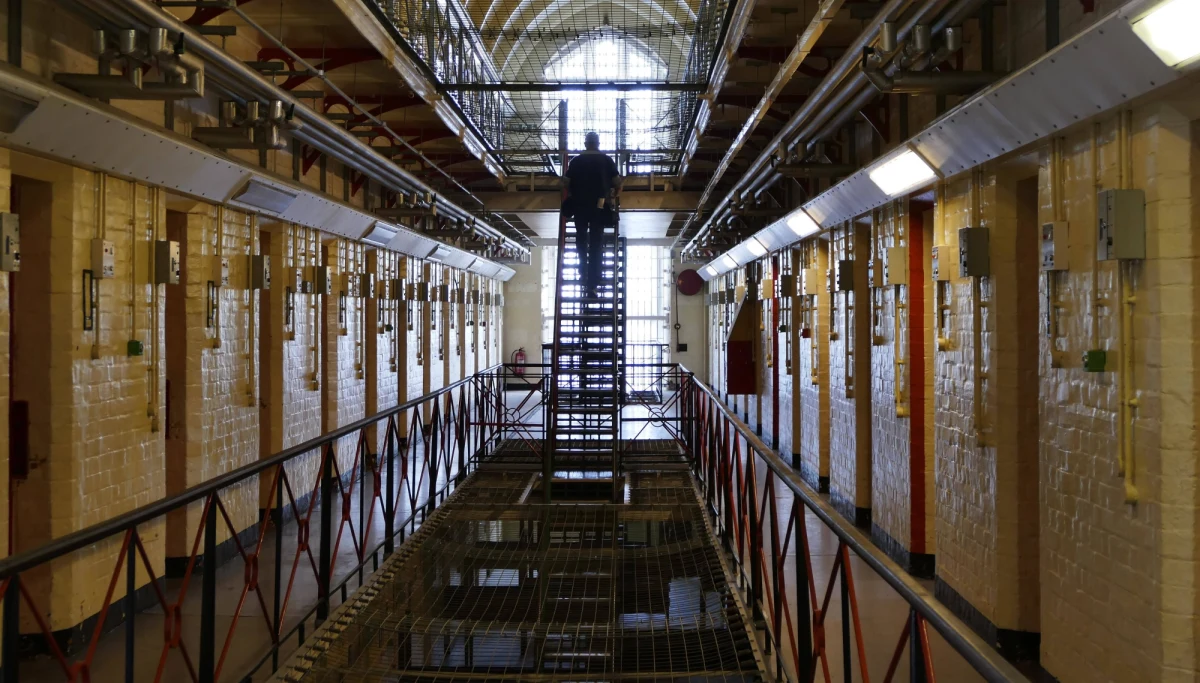 ​Rosyjski biznesmen Walerij Pszeniczny został znaleziony martwy w więzieniu w Petersburgu. Według raportu, do którego dotarła "Nowaja Gazieta", mężczyzna był przed śmiercią torturowany i gwałcony.