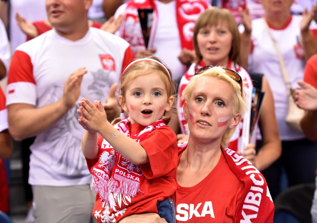 Sezon reprezentacyjny tuż za rogiem, a to oznacza, że czekają nas ogromne emocje! Kadra pań już w czerwcu rozpocznie zmagania w Lidze Narodów. Z tej okazji mamy dla was bilety na mecze naszego zespołu. Przeczytajcie co zrobić, by je dostać.