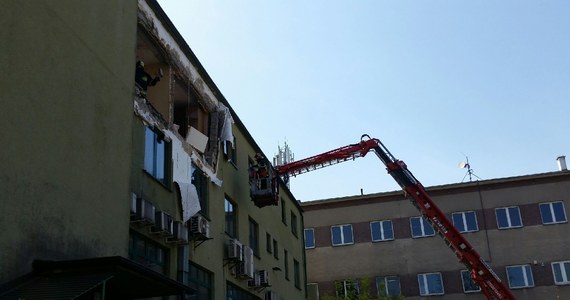 Eksplozja gazu w mieszkaniu w Suchej Beskidzkiej w Małopolsce. Do zdarzenia doszło w boku przy ulicy Mickiewicza. Informację o wybuchu dostaliśmy na Gorącą Linię RMF FM.