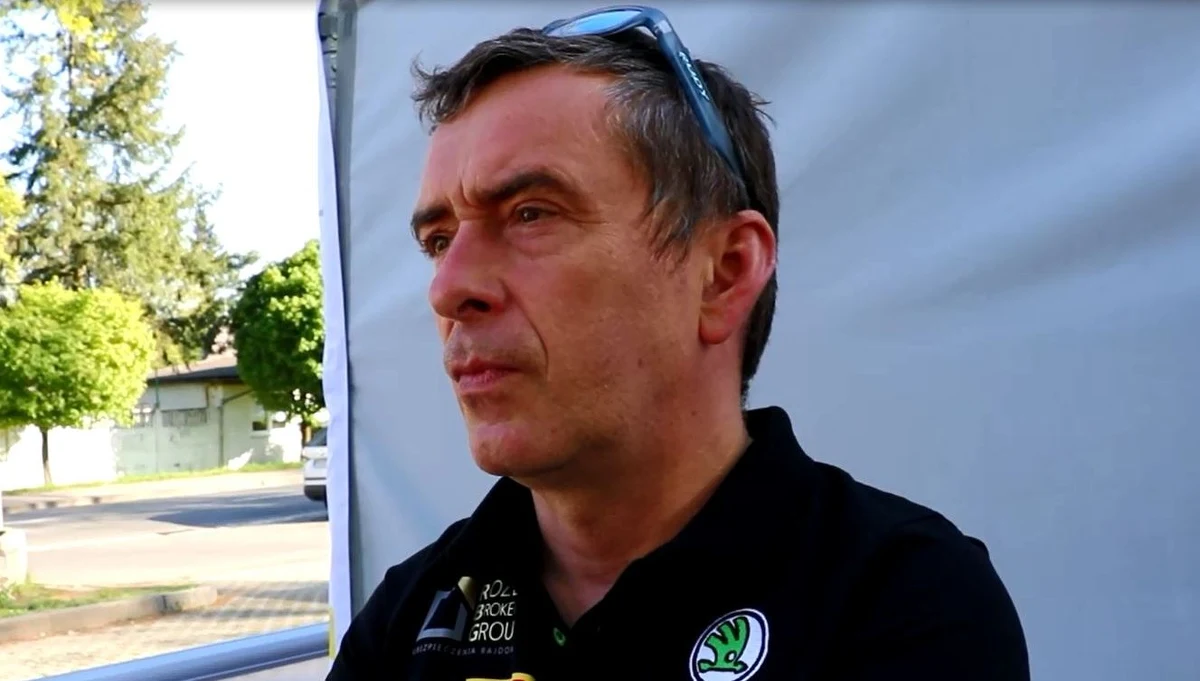 Pilot rajdowy Jarosław Baran, który w ostatnich latach trzykrotnie zdobył tytuł mistrza Europy jeżdżąc z Kajetanem Kajetanowiczem z bliska obserwował wydarzenia na 46. Rajdzie Świdnickim-Krause. "Wracam tu po kilku latach nieobecności z dużymi oczekiwaniami. Jestem może nie zachwycony, ale bardzo pozytywnie zaskoczony początkiem walki w mistrzostwa Polski" - przyznał Baran w rozmowie z RMF FM.