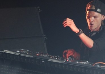 Rodzina ujawnia: Tim "Avicii" Bergling popełnił samobójstwo. "Nie dał już rady. Chciał mieć spokój"