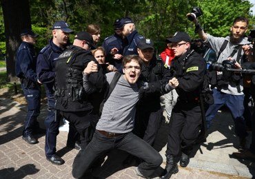 Protestowali przed siedzibą KRS. 11 osób trafiło na komisariat