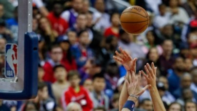 NBA: Słaby występ Gortata. Wizards zakończyli sezon
