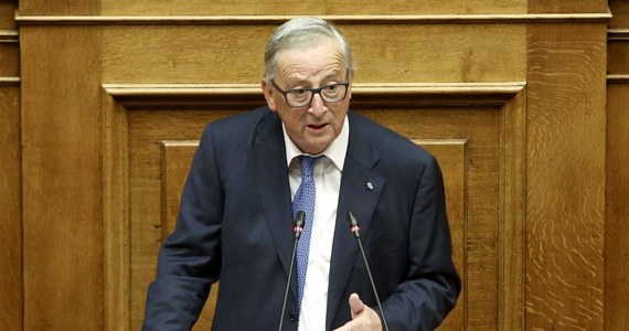 ​Europa i Rosja muszą odbudować kontakty i skończyć z "zimnowojenną retoryką" - powiedział szef KE Jean-Claude Juncker w wywiadzie opublikowanym w sobotę w holenderskim portalu "Trouw". Dodał, że prezydent  Rosji Władimir Putin jest jego przyjacielem.