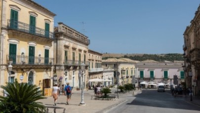 12 włoskich gmin rozwiązanych za powiązania z mafią