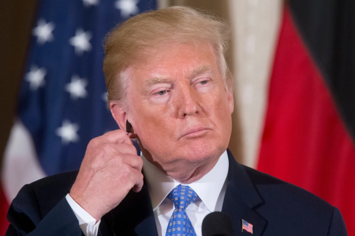 Prezydent USA Donald Trump zasugerował, że jego spotkanie z przywódcą Korei Północnej Kim Dzong Unem mogłoby odbyć się w Domu Pokoju na granicy między obiema Koreami. Właśnie tam w piątek Kim spotkał się z prezydentem Korei Południowej Mun Dze Inem. 