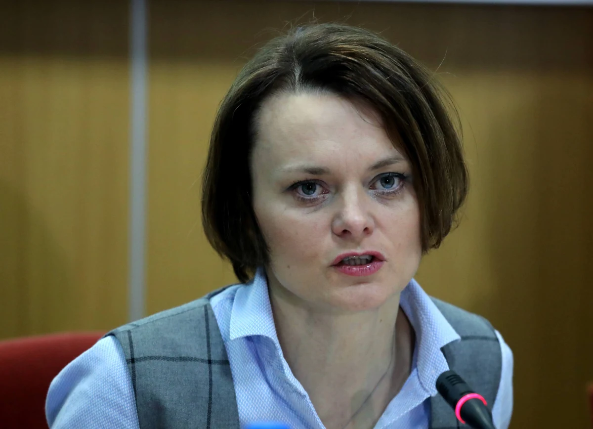 "Mój ponad 80-letni ojciec jest osobą niepełnosprawną, mieszka na 4. piętrze, bez windy (…). On sam mówi, że jest zażenowany tym, że protest na korytarzach sejmowych trwa tak długo, że eksploatuje się w tak mocny sposób niepełnosprawne, zmęczone tym protestem osoby" - tak o proteście niepełnosprawnych i ich opiekunów w Sejmie mówi w rozmowie z RMF FM minister przedsiębiorczości Jadwiga Emilewicz. Pytana o postulowane przez protestujących wprowadzenie 500-zlotowego dodatku rehabilitacyjnego, stwierdza: "Nie wiem, czy tego typu rozwiązania są najlepszymi, o jakich możemy rozmawiać".