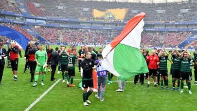 Legia Warszawa z Pucharem Polski! Były race, była czerwona kartka i kontaktowy gol w końcówce