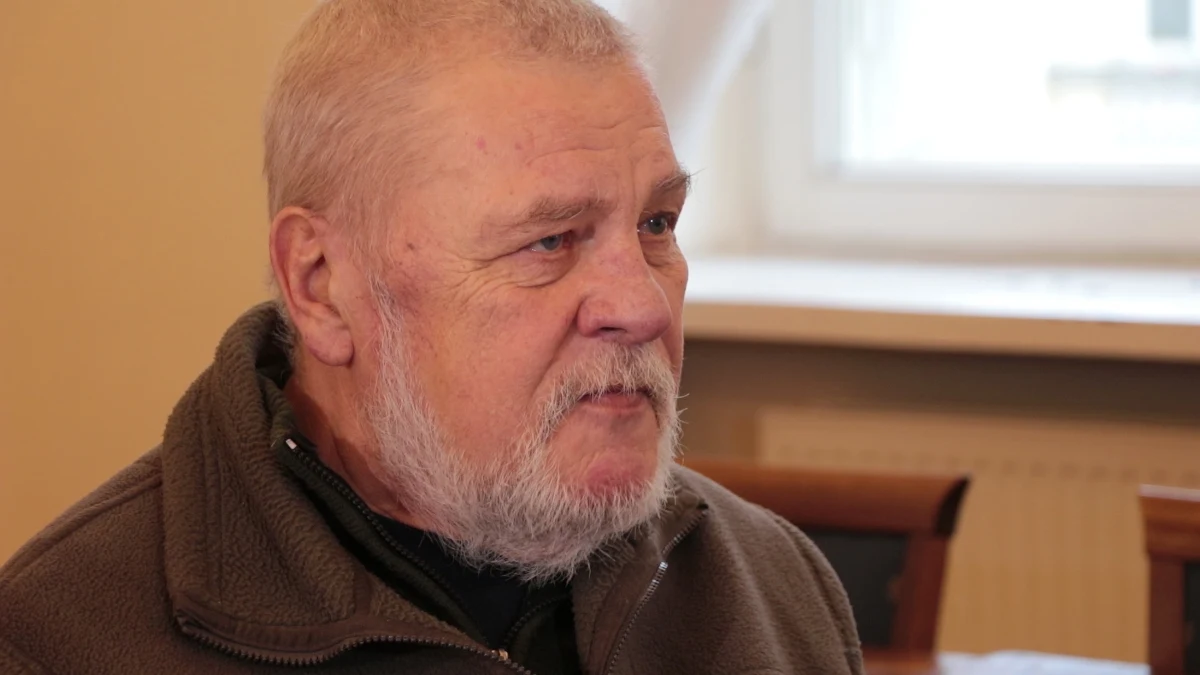 "Myśmy w żadnych ideałach nie żyli, Solidarność była potwornie praktyczna, czego dowodem był Lech Wałęsa, jeden z cwańszych ludzi tego okresu" - wspomina swoje lata w Solidarności jej wieloletni działacz i bohater Maciej Jankowski. Gość kolejnego odcinka "Post Scriptum" Marcina Zaborskiego opowiada, jak wyglądała jego droga od działacza związkowego do polityka współdecydującego o losach Polski w latach 90.