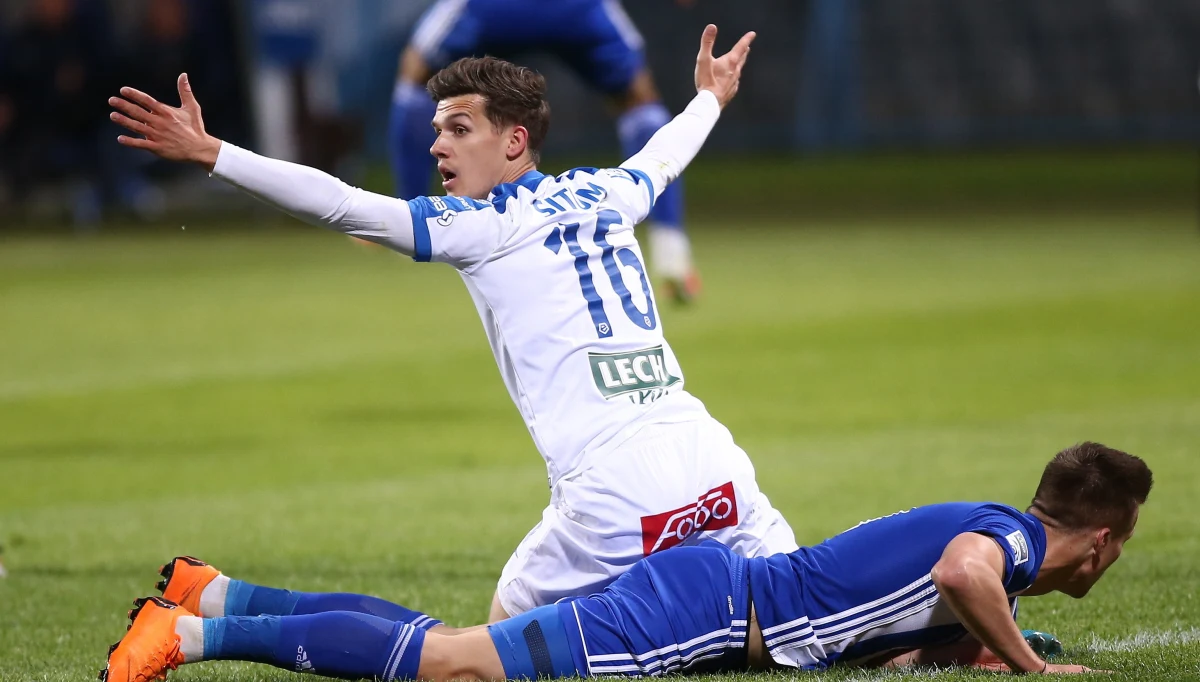 To będzie bardzo ważny tydzień dla fanów Ekstraklasy. Drużyny rozegrają w nim po dwa spotkania. Niewykluczone, że zapadną ostateczne rozstrzygnięcia dotyczące tytułu mistrzowskiego. Możemy poznać także spadkowiczów. Poza tym emocje zagwarantują nam kolarze i tenisiści.