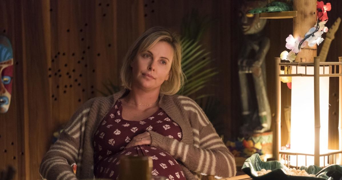 "Tully", nowy film twórców "Juno", to słodko-gorzki obraz prawdy o macierzyństwie, którego ucieleśnieniem jest Charlize Theron. Aktorka podkreśla, że temat depresji poporodowej to problem, którego nie można zamykać w ciasnym pudełku z podpisem "zmęczona matka".

 