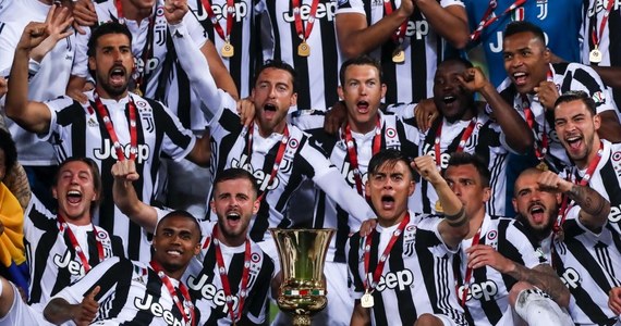 ​Juventus Turyn pokonał w Rzymie AC Milan 4:0 i po raz czwarty z rzędu, a 13. w historii zdobył piłkarski Puchar Włoch. Rezerwowym bramkarzem Juventusu był Wojciech Szczęsny.