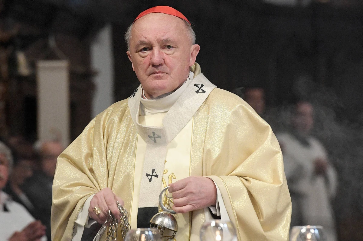 ​Metropolita warszawski kard. Kazimierz Nycz odwiedzić ma w sobotę protestujących czwarty tydzień w Sejmie niepełnosprawnych oraz ich rodziców i opiekunów - poinformował w piątek w mediach społecznościowych Komitet Protestacyjny Rodziców Osób Niepełnosprawnych.