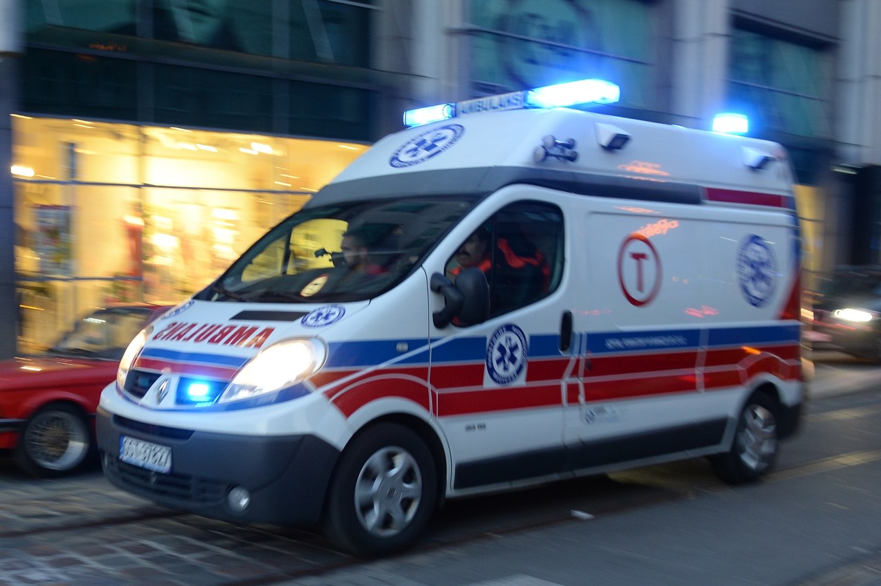 Pojazdy uprzywilejowane - co o nich mówią przepisy? - Motoryzacja ...