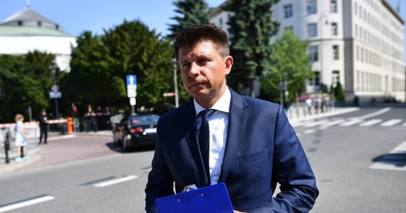 Były lider Nowoczesnej Ryszard Petru chce zbudować zaplecze merytoryczne dla stowarzyszenia Plan Petru oraz pozyskać nowych członków. Jak dowiedziała się PAP, to cel zaproszenia "do merytorycznej pracy dla Polski", jakie polityk opublikował na Twitterze. Dotychczas zgłosiło się ponad 200 osób.