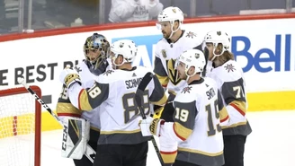 NHL: Pięć goli Golden Knights w trzeciej tercji