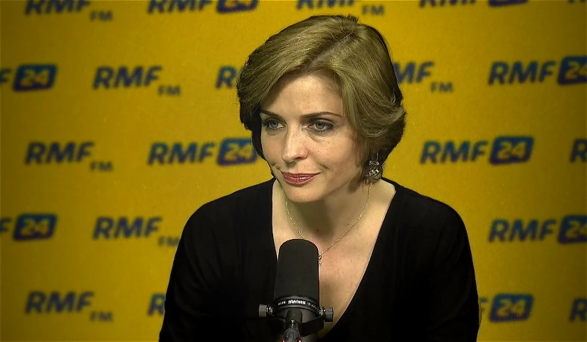 „Ryszard Petru tworzył swoją partię w sprzeciwie do Platformy Obywatelskiej, więc byłabym bardzo zaskoczona, gdyby chciał się dzisiaj zapisać do PO. To był scenariusz, który nigdy nie był przez nikogo rozważany” - mówi w Popołudniowej rozmowie w RMF FM posłanka PO Joanna Mucha. Pytana o plany utworzenia przez niego partii społeczno-liberalnej, odpowiada: „Znam te plany, słyszę o tych planach”. „Jeśli Ryszard Petru puszcza oko do kogoś, to raczej nie do nas, do Grzegorza Schetyny, a do Roberta Biedronia. Co jest bardzo zaskakujące, bo wydaje mi się, że tego typu twór byłby dość trudny do przyjęcia dla Polaków” - komentuje Joanna Mucha. Posłanka PO była także pytana przez Marcina Zaborskiego o konkretne propozycje dla protestujących od 18 kwietnia w Sejmie osób niepełnosprawnych i ich opiekunów. „Musimy mówić o pewnych dużych założeniach. Przez ostatnie 30 lat Polska zapomniała o osobach niepełnosprawnych, i to jest prawda. (…) Sytuacja osób niepełnosprawnych w Polsce jest tragiczna” - mówiła Mucha. „500 złotych zasiłku, o które oni walczą, jest czymś, co jest im natychmiast potrzebne i niezbędne” - kontynuowała posłanka. W rozmowie nie padła jednak jednoznaczna odpowiedź.