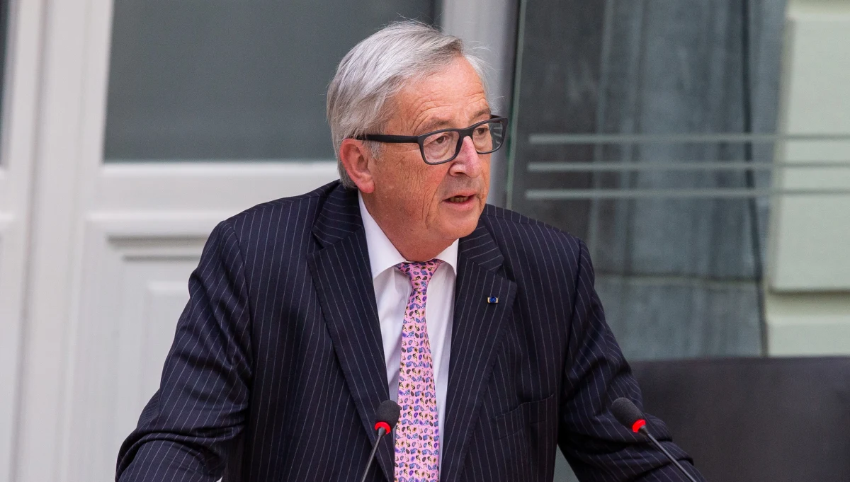 Polska dokonała postępu w sprawie praworządności, ale jest on jeszcze niewystarczający. Prowadzimy dyskusje i negocjacje; jestem optymistą - oświadczył szef Komisji Europejskiej Jean-Claude Juncker. 