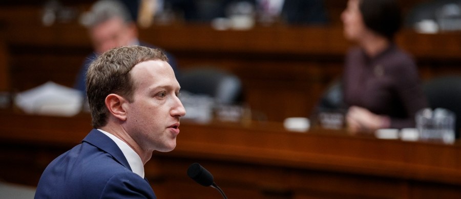Szef Facebooka Mark Zuckerberg pojawi się w Parlamencie Europejskim, by odpowiedzieć na pytania w sprawie nieuprawnionego wykorzystania danych 87 mln użytkowników Facebooka przez spółkę CA - poinformował w środę przewodniczący PE Antonio Tajani.