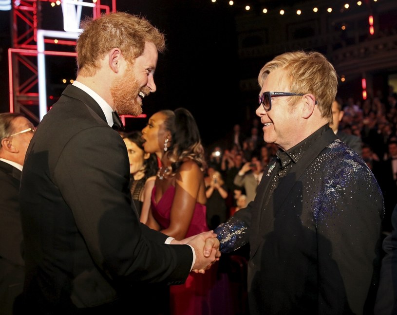 Sir Elton John został wybrany przez księcia Harry'ego i Meghan Markle do zaśpiewania podczas ich wesela.