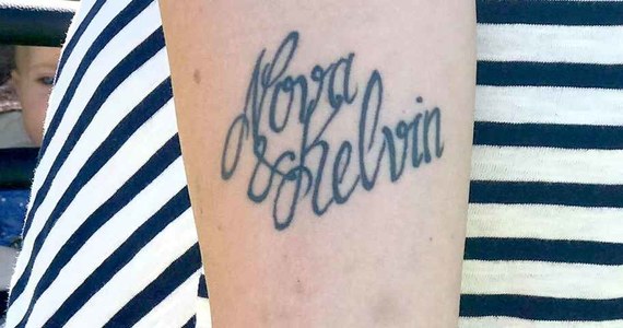 Pewna Szwedka kazała wytatuować sobie na ramieniu imiona swoich dzieci. Ale jak zobaczyła gotowy tatuaż, rozpłakała się i… zmieniła synowi imię – pisze "Blekinge Läns Tidning".