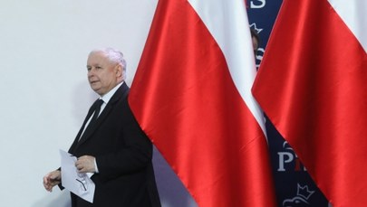 "Rzeczpospolita": PiS słabnie, Koalicja rośnie. Sondaż
