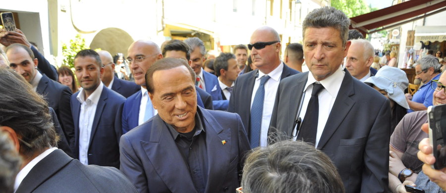 Były premier Włoch, przywódca Forza Italia Silvio Berlusconi zadeklarował w piątek gotowość zostania szefem rządu centroprawicy, jeśli nie powstanie gabinet prawicowej Ligi i Ruchu Pięciu Gwiazd. Berlusconi wcześniej zapowiadał, że nie poprze tego rządu.