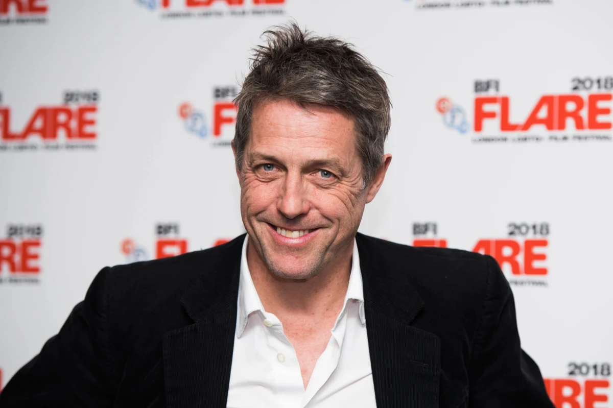 Hugh Grant stanie wkrótce na ślubnym kobiercu! Jeden z najbardziej zagorzałych kawalerów na Wyspach zamierza poślubić swą wieloletnią partnerkę życiową.