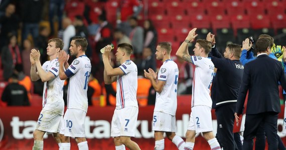 Reprezentacja Islandii napotkała na nieoczekiwany problem przed mundialem w Rosji. Jest nim konflikt handlowy z Rosją, z powodu którego piłkarze nie mogą zabrać ze sobą żadnych rodzimych produktów żywnościowych.