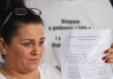 Protestujący w Sejmie zaproponowali kompromis rządowi. Jest reakcja minister Rafalskiej
