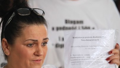 Protestujący w Sejmie zaproponowali kompromis rządowi. Jest reakcja minister Rafalskiej