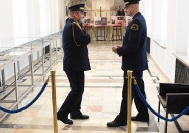 Straż Marszałkowska droższa od policji, strażaków i ABW