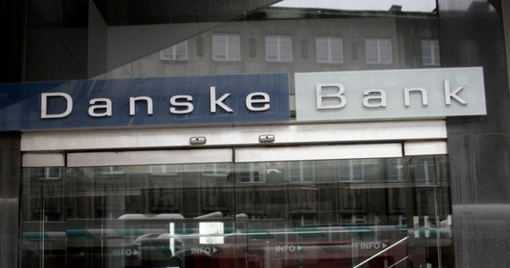 W latach 2012-2016 estońskie banki "wyprały" ponad 11 miliardów euro, w tym co najmniej 7,3 mld euro za pomocą kont podmiotów spoza Estonii - poinformowała estońska policja. 