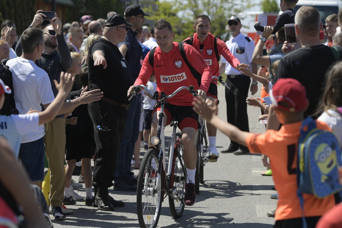 W ostatnim ligowym meczu Krzysztof Mączyński wystąpił 7 kwietnia. „W ostatnim czasie trenowałem ciężej od zawodników, którzy regularnie grali” - zapewnił piłkarz Legii Warszawa, który wierzy, że znajdzie się w 23-osobowej kadrze na mistrzostwa świata.