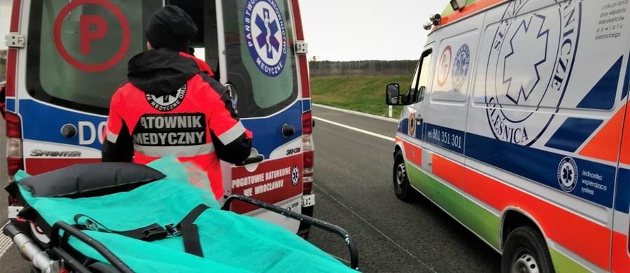 „Czeka nas duże zamieszanie, które mogą odczuć pacjenci” – ostrzegają w rozmowie z RMF FM ratownicy medyczni pracujący w prywatnych firmach. Wszystko przez ustawę o upaństwowieniu ratownictwa medycznego, którą podpisał prezydent.