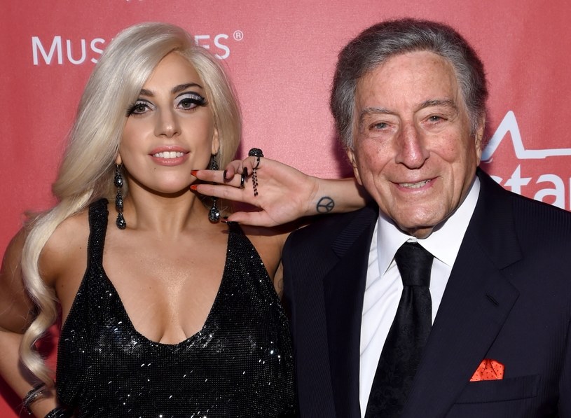 Lady Gaga i Tony Bennett znów spotkali się w studiu nagraniowym, co wywołało poruszenie wśród fanów wyczekujących ich kolejnego wspólnego albumu. 